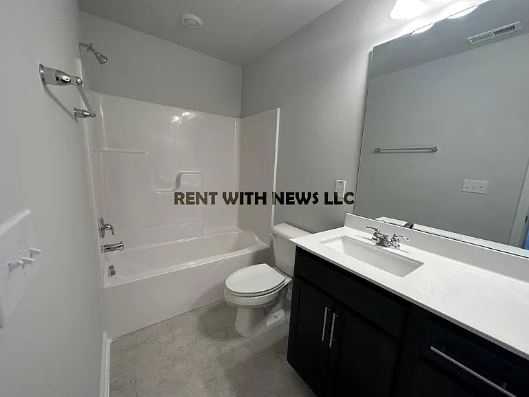 5124 Anamosa St — Photo 52
