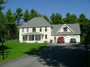 11 Cloverdale Ln, Saco, ME 04072