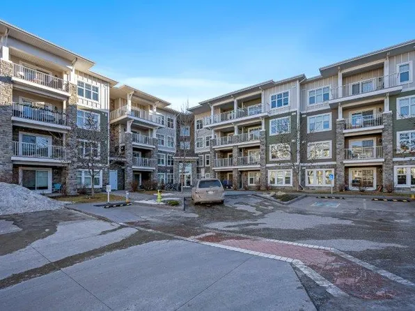 11 Mahogany Row SE #2215, Calgary, AB T3M 2L6