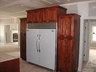 2nd image of 17 Charlotte Pl