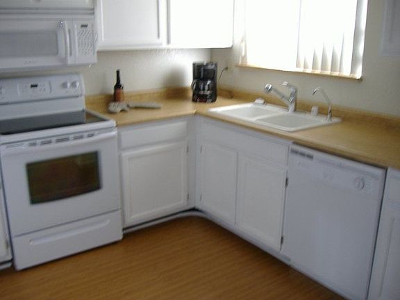 2nd image of 1800 Clubhouse Dr #F59