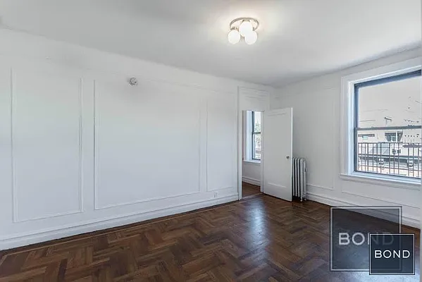 Rented by Bond New York | media 16