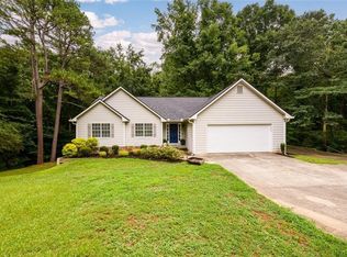 1705 Greystone Ln, Loganville, GA 30052