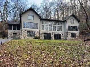 805 Woodgreen Ln, Kingsport, TN 37660