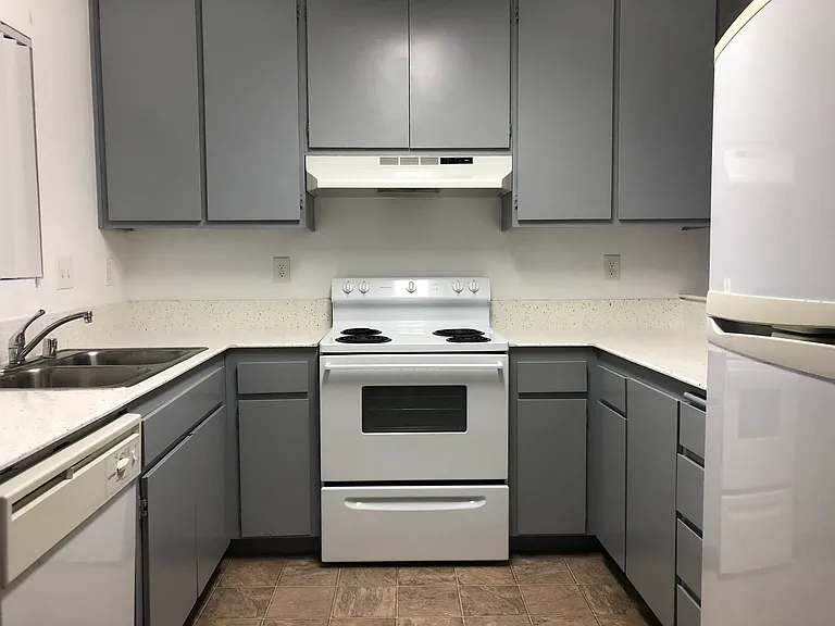 8557 Lemon Ave #3 — Photo 6
