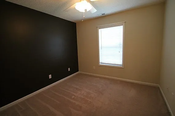 1171 Steele Meadows Dr — Photo 6