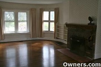 Living Room looking toward front