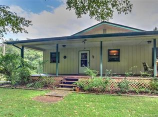 33 Go Way, Waynesville, NC 28785