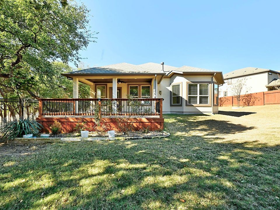 Backyard/back deck and patio