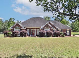 237 Ruth E Willett Dr, Midland, GA 31820