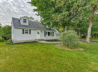 580 N Greece Rd, Hilton, NY 14468