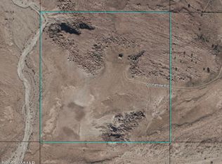 3074 Hermosa Dr, Holbrook, AZ 86025