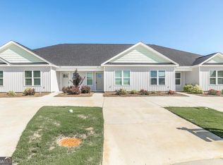 32 Apts 601 605 Ashford Way, Hawkinsville, GA 31036