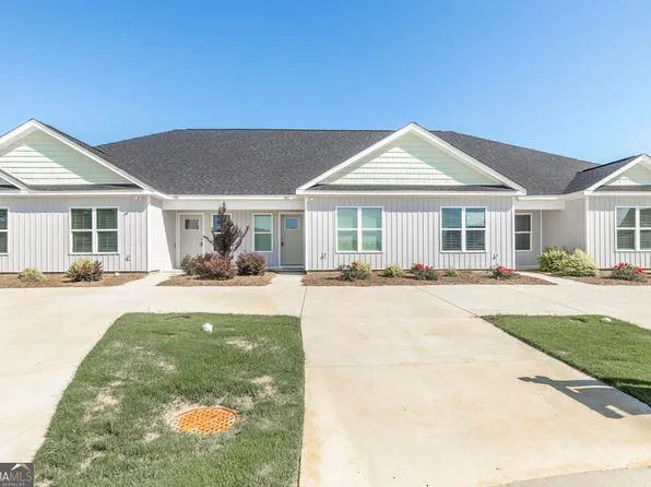 32 Apts 601 605 Ashford Way, Hawkinsville, GA 31036