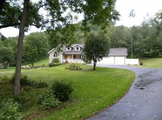 N1613 Schieche Rd, La Crosse, WI 54601