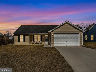486 Fenimore Dr, Inwood, WV, 25428