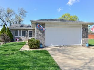 1114 Adelia St, Downers Grove, IL 60516