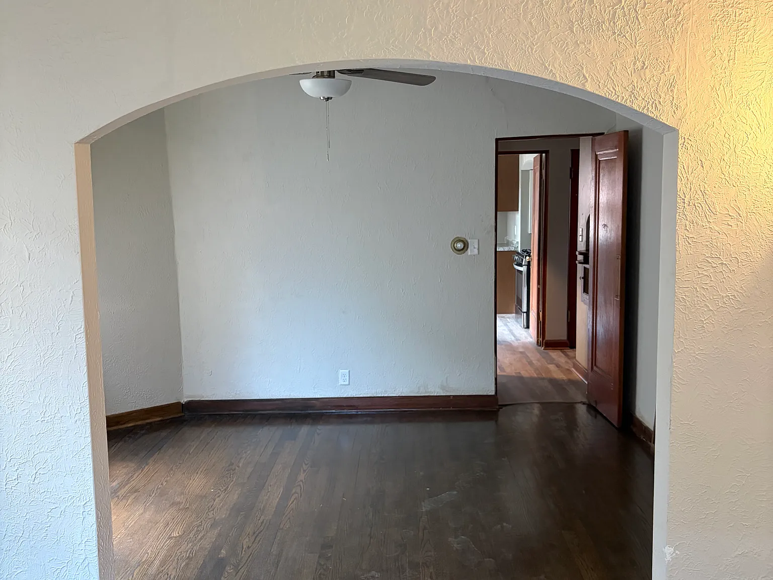 2 bed, 1235 sqft, $1,400 — Photo 3
