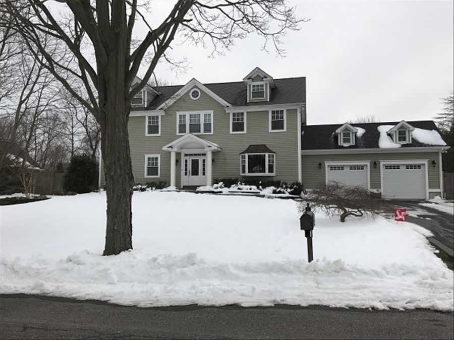 1st image of 14 Arcy Dr