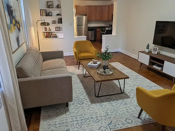 3715 Kings Highway image 1 of 12