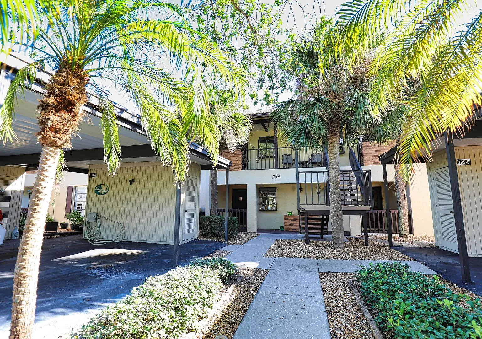 Seasonal Short-term 2-Bedroom 2-Bathroonm Condo located at Mission Lakes! — Photo 2