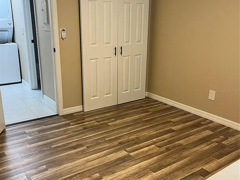 211 Thorn Tree Pl — Photo 34
