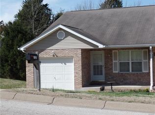 1125 Bieker Rd, Washington, MO