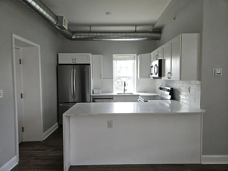 59 E High St #G — Photo 2