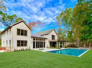 16 Sag Harbor Ct, Sag Harbor, NY 11963