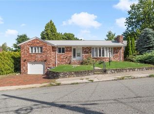 22 Trinidad St, Providence, RI 02908