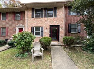 255 Farrell Ln, Fredericksburg, VA 22401