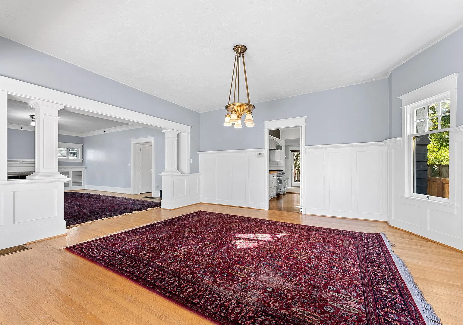 4 Bedroom 3 full Bath Beautiful Old PDX Craftsman Stunner! 18 mo lease available! — Photo 4