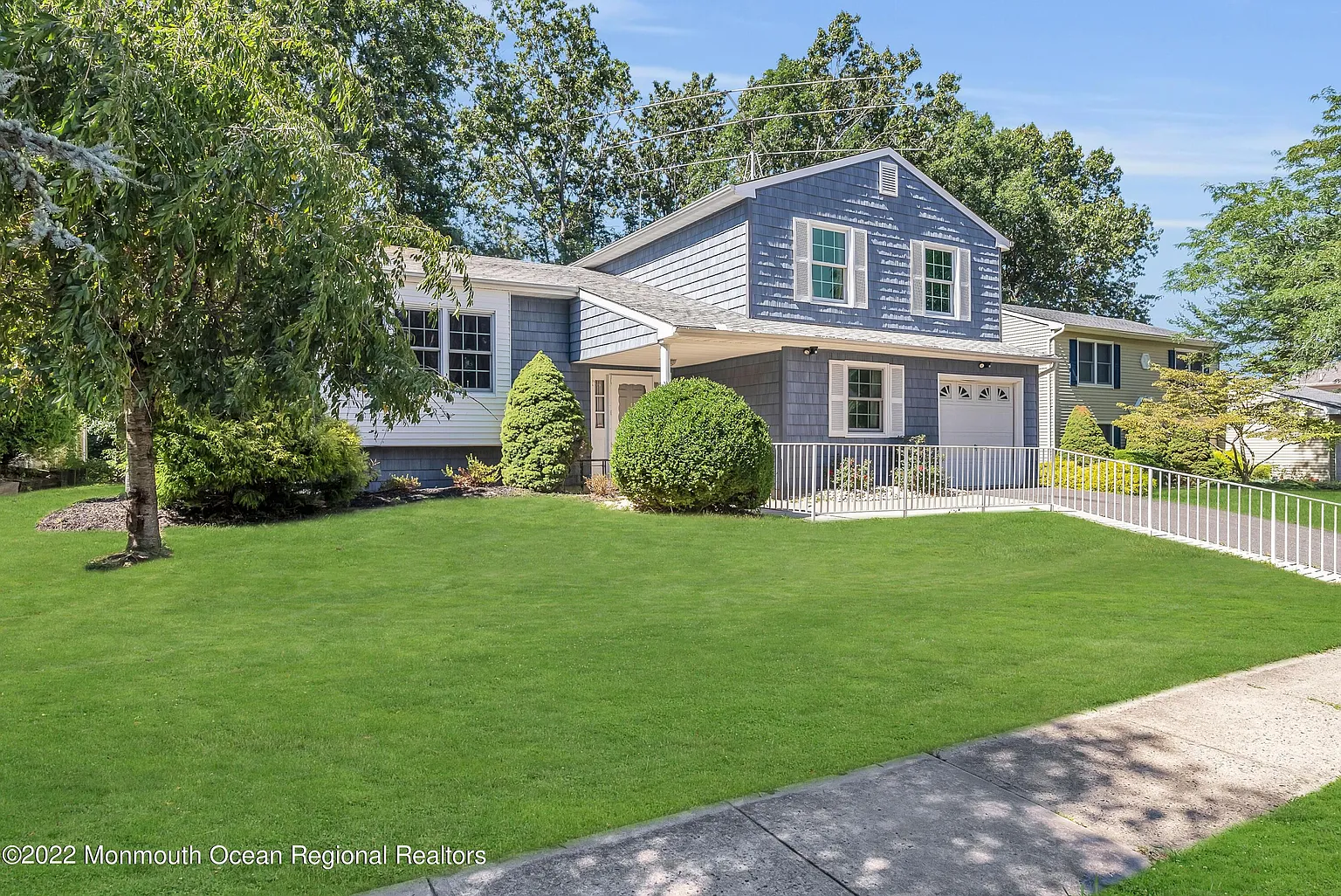 10 Silversmith Ct photo 1