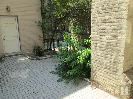 Rented by Halstead Real Estate | media 22