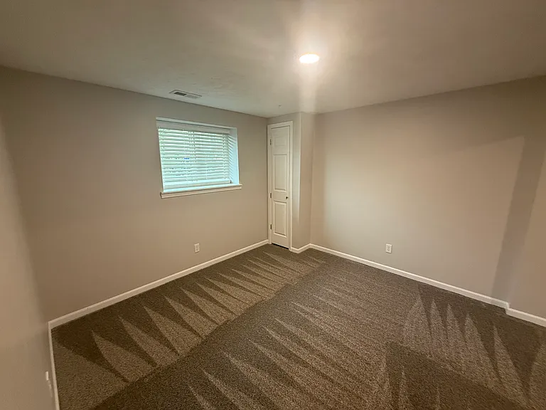 14006 Jennifer Rd — Photo 19