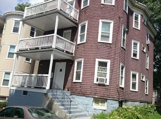 15 Dunlap St, Dorchester Center, MA 02124