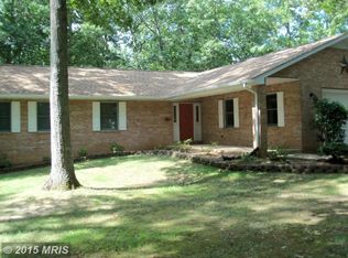 100 Fawn Hills Dr, Fredericksburg, VA 22407