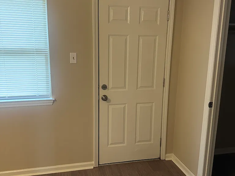 5012 Longview Dr — Photo 14