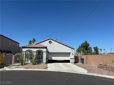 5728 Lucky Pagoda Ct, Las Vegas, NV, 89103