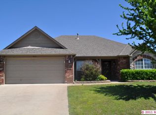 9824 E 97th Pl N, Owasso, OK 74055