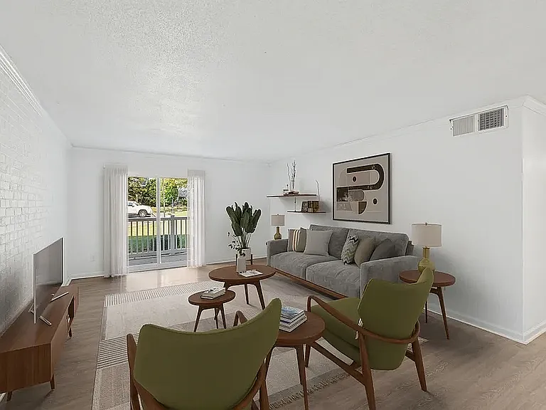 The Apartments at Midtown 501 — Photo 28