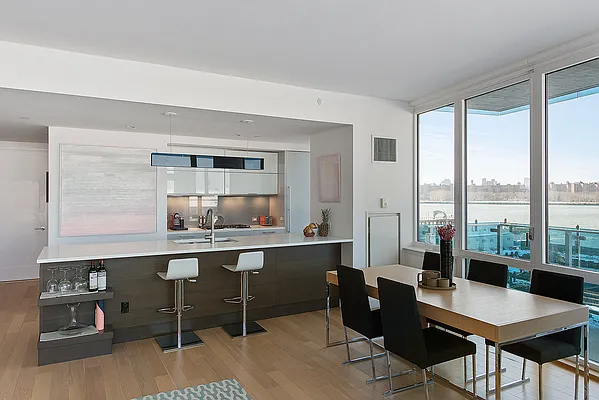 Sold by CORE | media 2