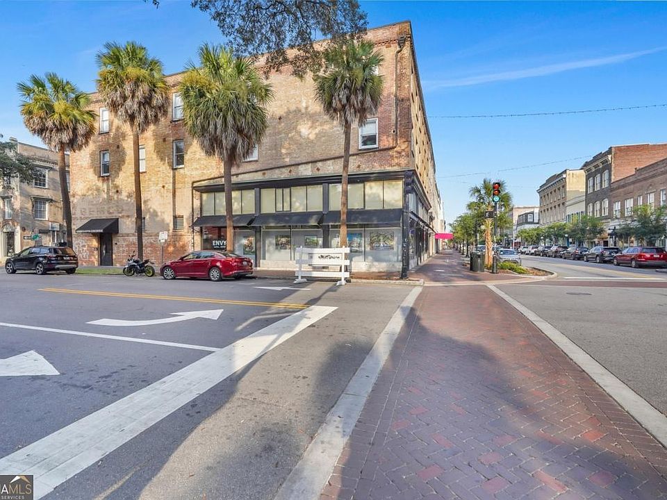 1st image of 310 W Broughton St #3006