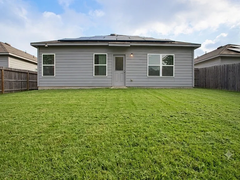 7416 Elm Trail Dr — Photo 25