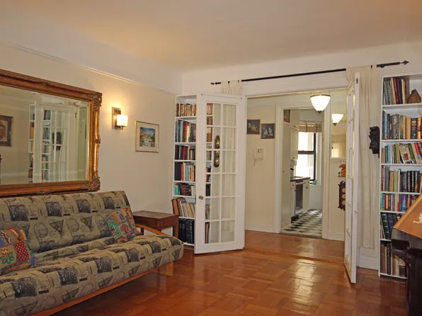 371 Ft Washington Avenue 5F image 1 of 12