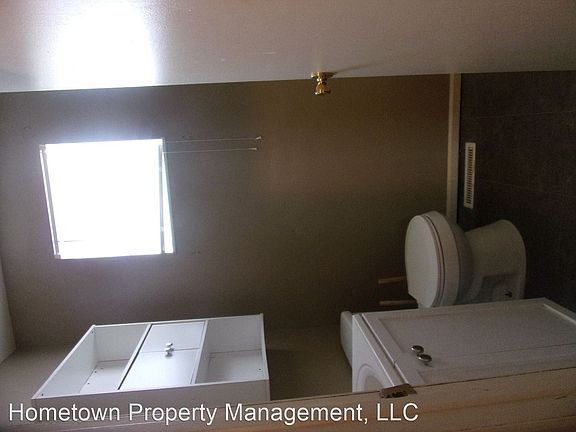 4th image of 4506 Butler St APT 2