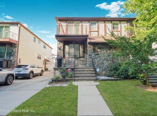907 Travis Ave, Staten Island, NY 10314