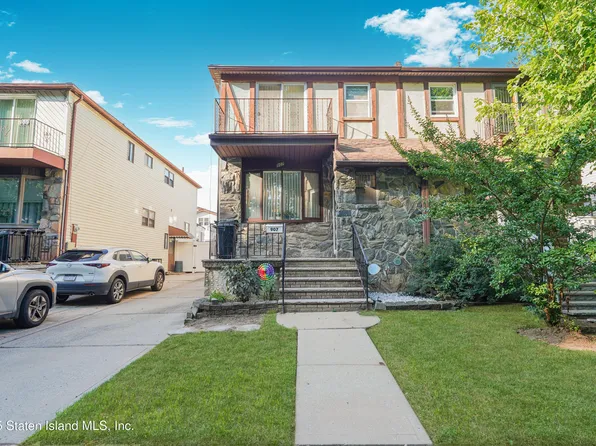 907 Travis Ave, Staten Island, NY 10314