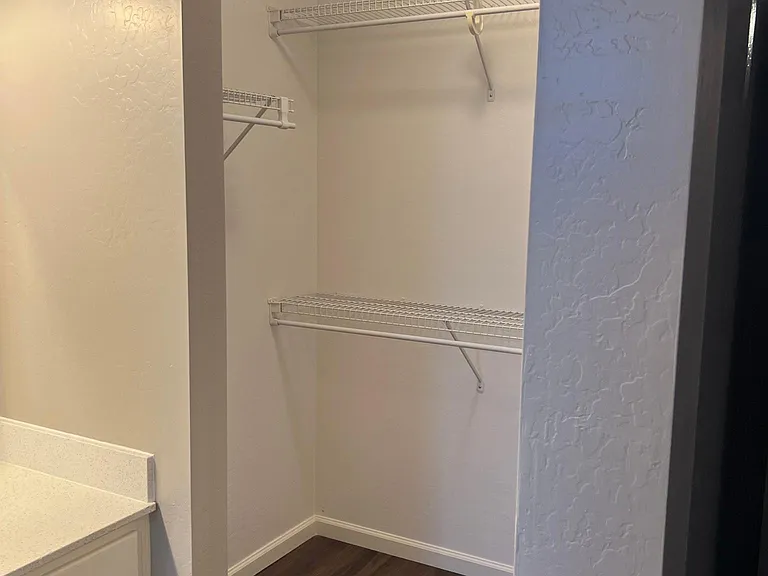 15946 W Williams St — Photo 28