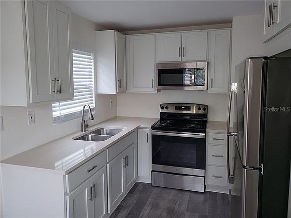 3rd image of 2300 19th St S